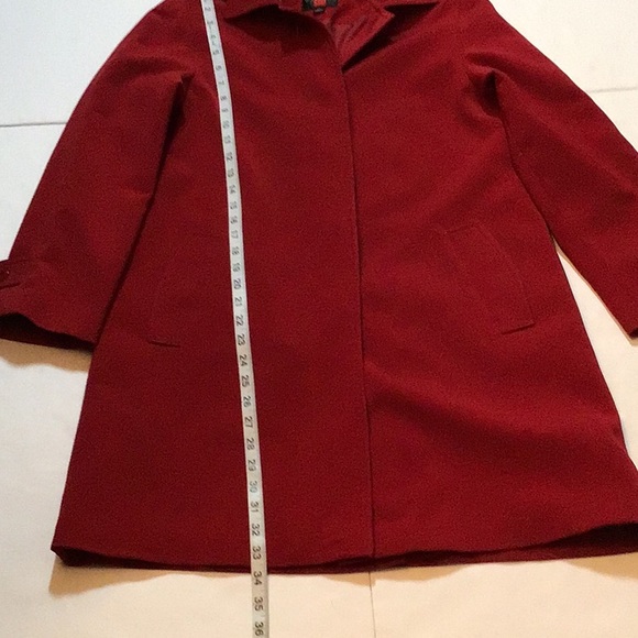 GALLERY PETITE RED TRENCH COAT WITH REMOVABLE BUTTON HOOD SZ PP - Picture 11 of 14